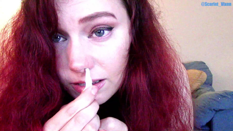 Scarlet Vixen: Sneeze Experiment Fail-Blooper - Spices &amp; Tissue Lechtání (wmv)