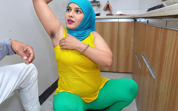 pinki_cute: Hijabi Muslim Stepmom Fucked by Milkman After Hot Conversation in...