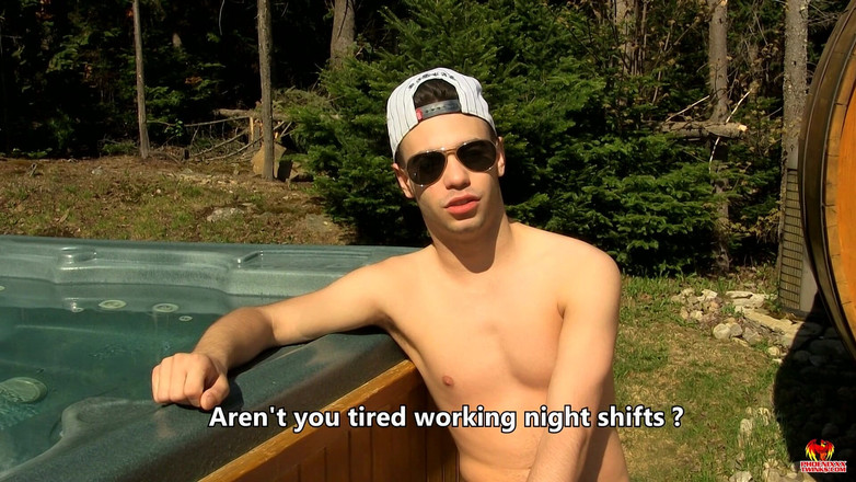 Phoenixxx: La soare cu Zack cea sexy