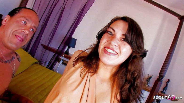 Full porn collection: 十代のティファニー人形積のお尻によって訓練されたstepdadとザーメンを手に入れた