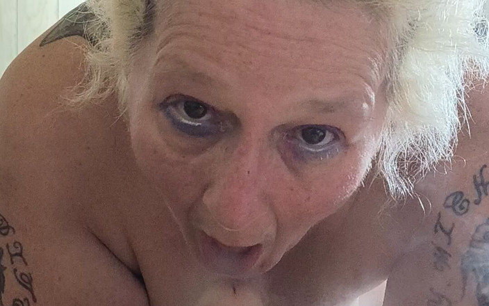 HerculesnVENUS: This Vixen in the Forest Sucks to Impress She Slops...