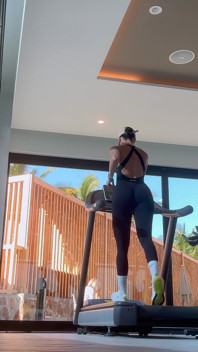 Real Amateur Tanned Slut Needs a Good Fucking From the Pool Boy