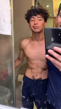 Wanker and Markus Together in the Shower