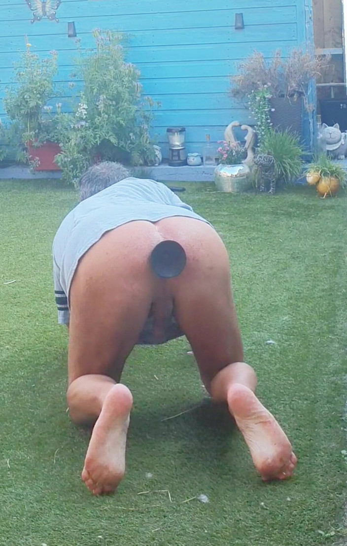 MaleModel: Nudez no jardim / Exposição (parte 2)