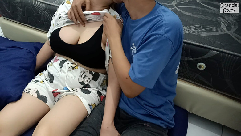 Skandal Story: Ancora En strappato a rubare quasi beccato dalle suocera