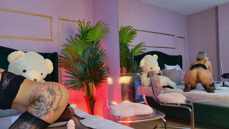 KirraWhite: Kirrawhite 완벽한 금발 밀프 자위 1h