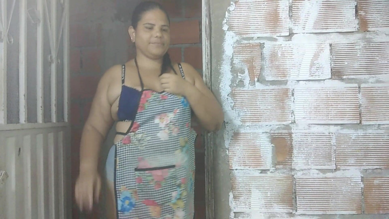 Adribella69: अमीर गोल-मटोल लैटिना ने उसे अच्छी लंड चुसाई दी और मुझे अच्छी चुदाई दी