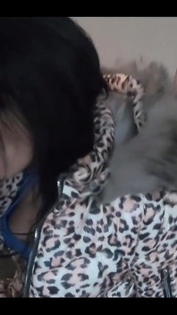 Milfycalla se fait facefucker et jouit sur ma veste pour chatte brillante Linner 166