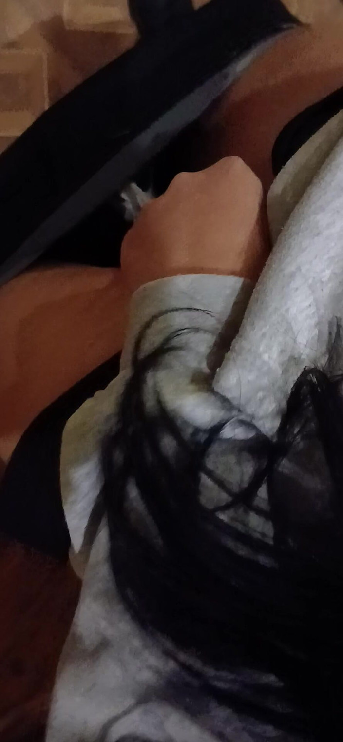 Lesbian-candys: Ne masturbăm riscant în holul Universității