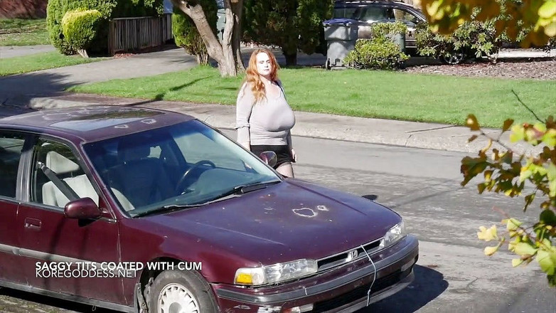 Kore Goddess: Grandes mamas flácidas revestidas de porra