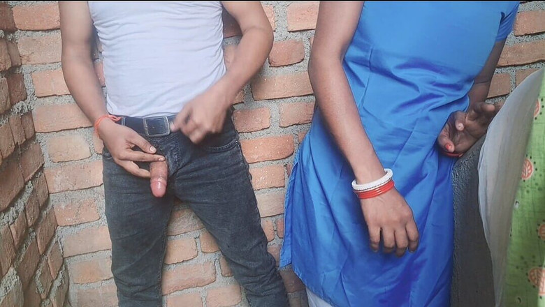 Trilokinath: Fille indienne, vidéo virale, prof et élève X