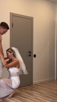 Je trompe mon mari le jour de mon mariage ! Le jeune baiseur m’a encore séduit !