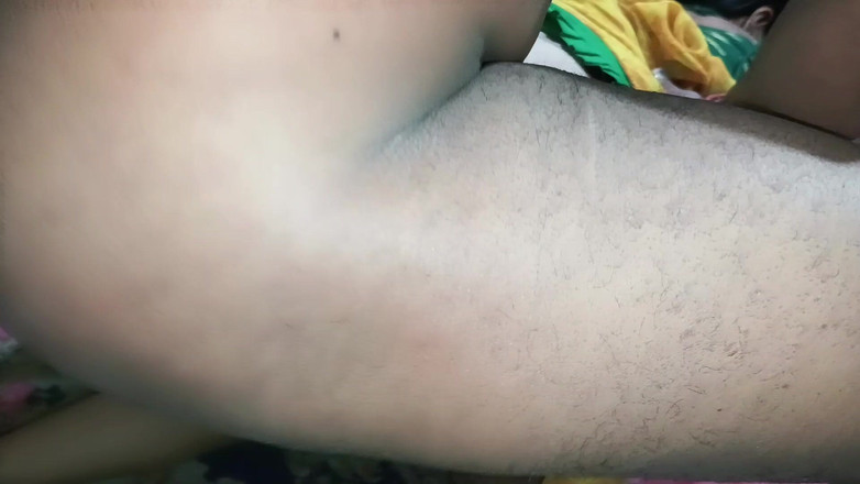 Renudbf: 丈夫在婚前操印度处女德西哥如此粗暴的印地语