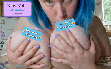 Alice_Mayflower_Scottish: New Nails - Solo Girl