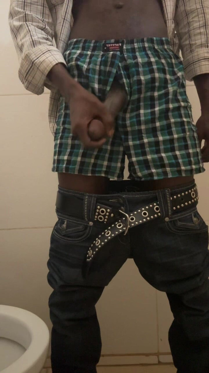 Slimniqqa: Bro Got Horny at Work He Had to Beat His...