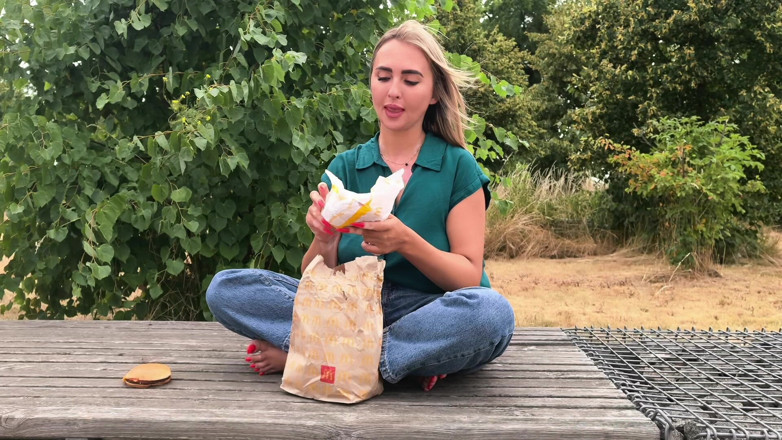 Goddess Lena: Crushing Hamburgers