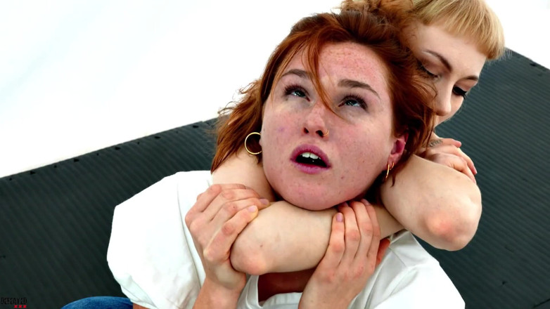 Defeated Sex Fight: Lilith &amp; Meryl - Hot redhead vs sexy blonde love to fight...