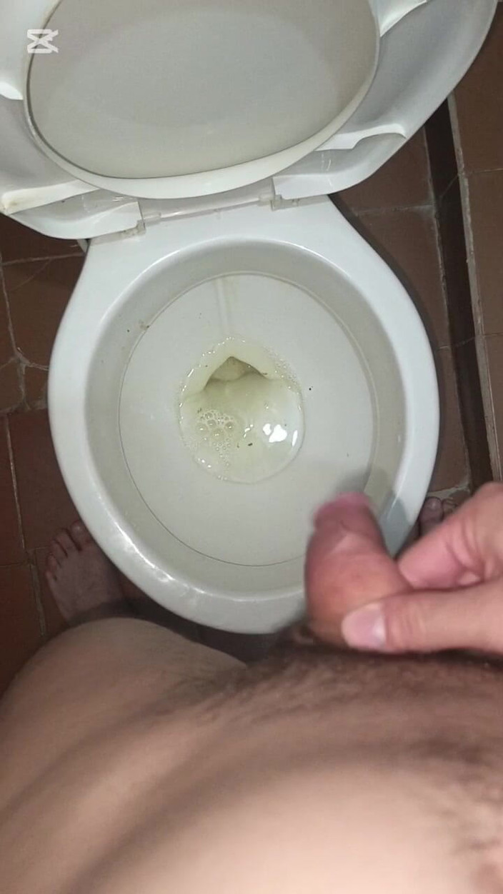 charlessteel: Compilatie van Horny Twink die Plast En Masturberen Maakt