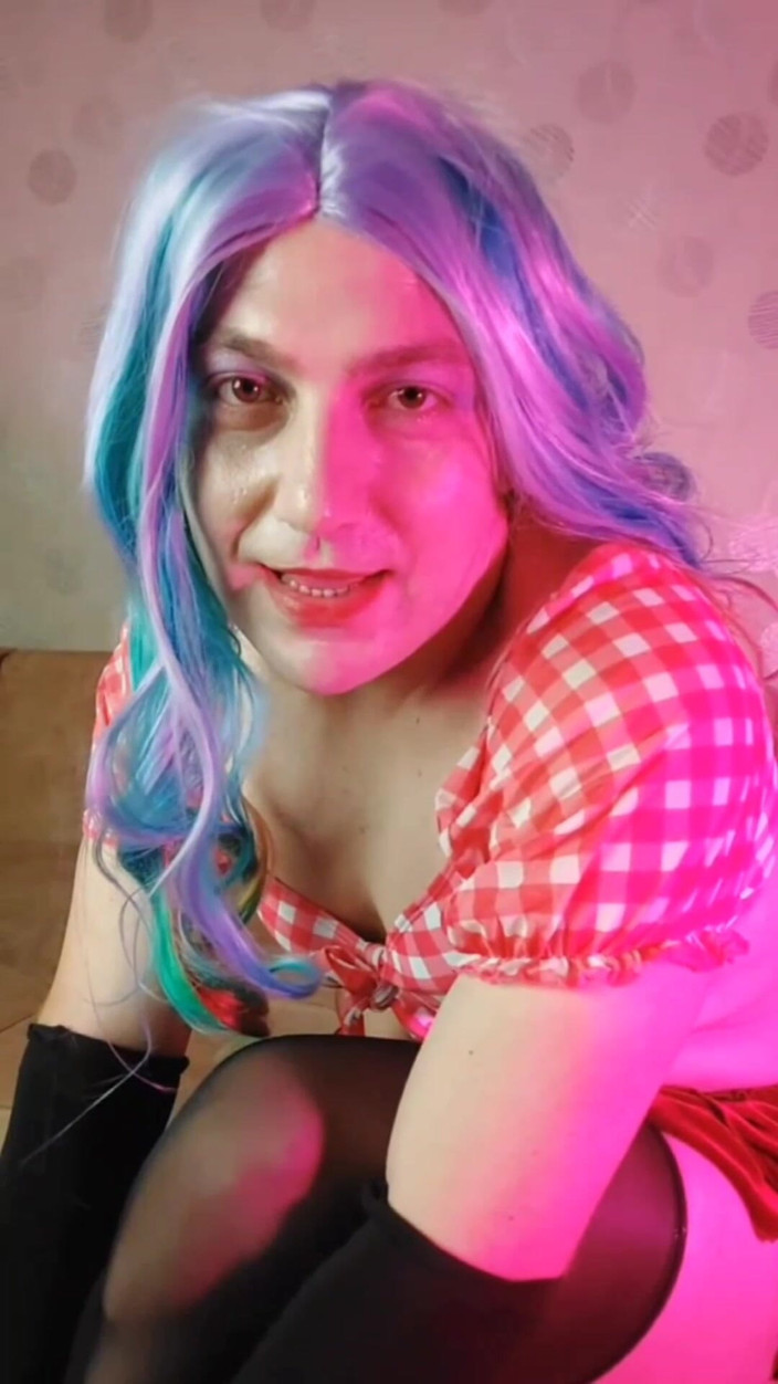 Kitty_Cross: The Medusa Appearance Sissy Pretty Pinky