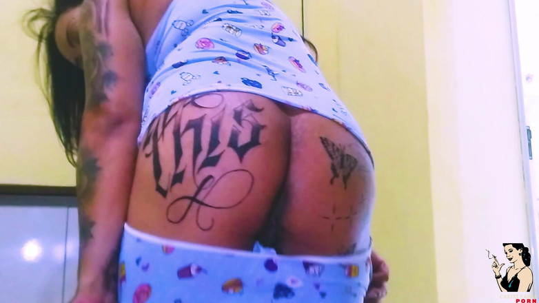 Beatriz De Jesus Silva: Paty Angel татуйована руда в сольному шоу з великою кількістю оргазму