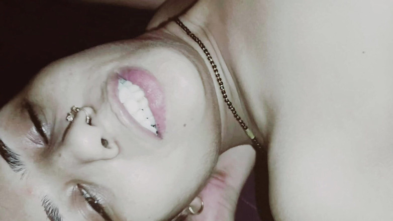 Hot Sis: Latika sesso completo più arrapata e succosa