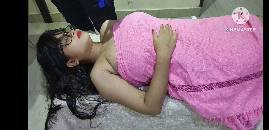 Abhikshasexvideos: India chica masaje