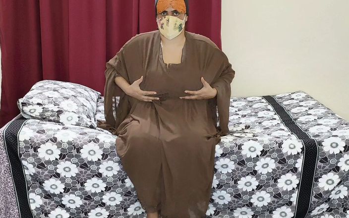Raju Indian porn: Pakistani Muslim Niqab BBW with Big Natural Sex with Dildo