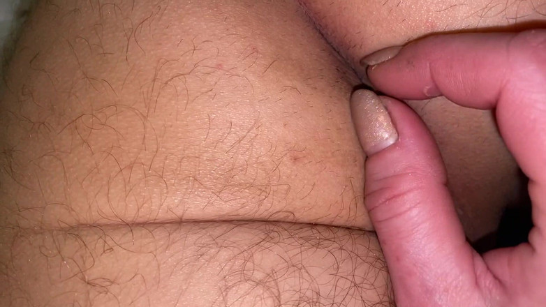 Aqua Pola: 玩弄他的菊花并给我口交并射在我身上