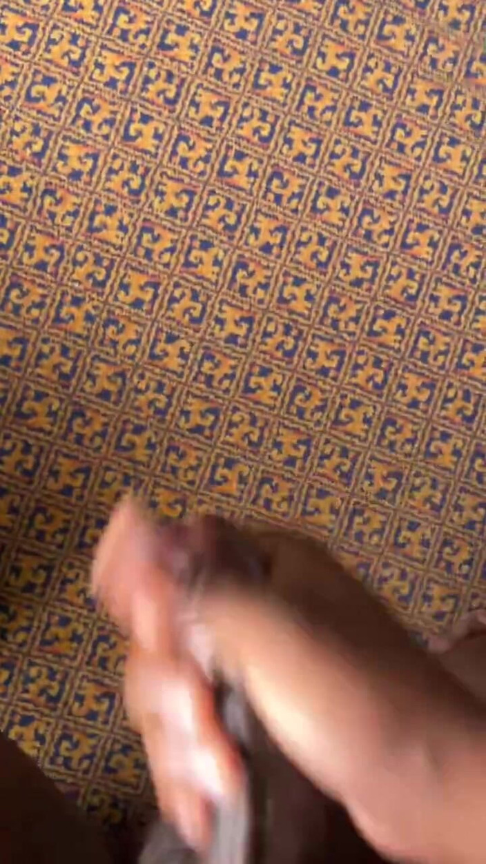 Rex Bitchington Blade: Jouissait avec une bite noire