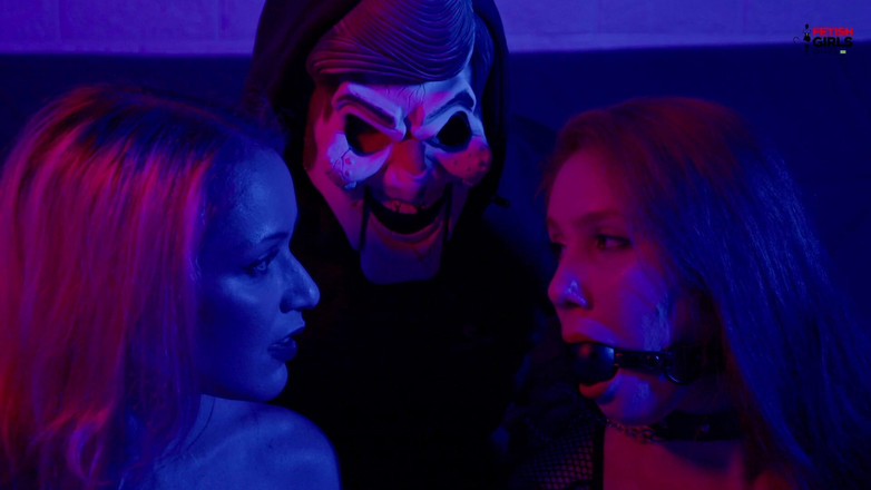 Fetish Girls Brazil: Наша маленька руда Наташа Фіоре на чудовій фотосесії, йдуть хороші речі