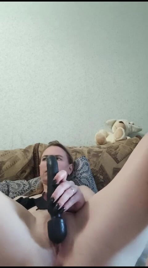 Kira 81: Sexuální pomůcky