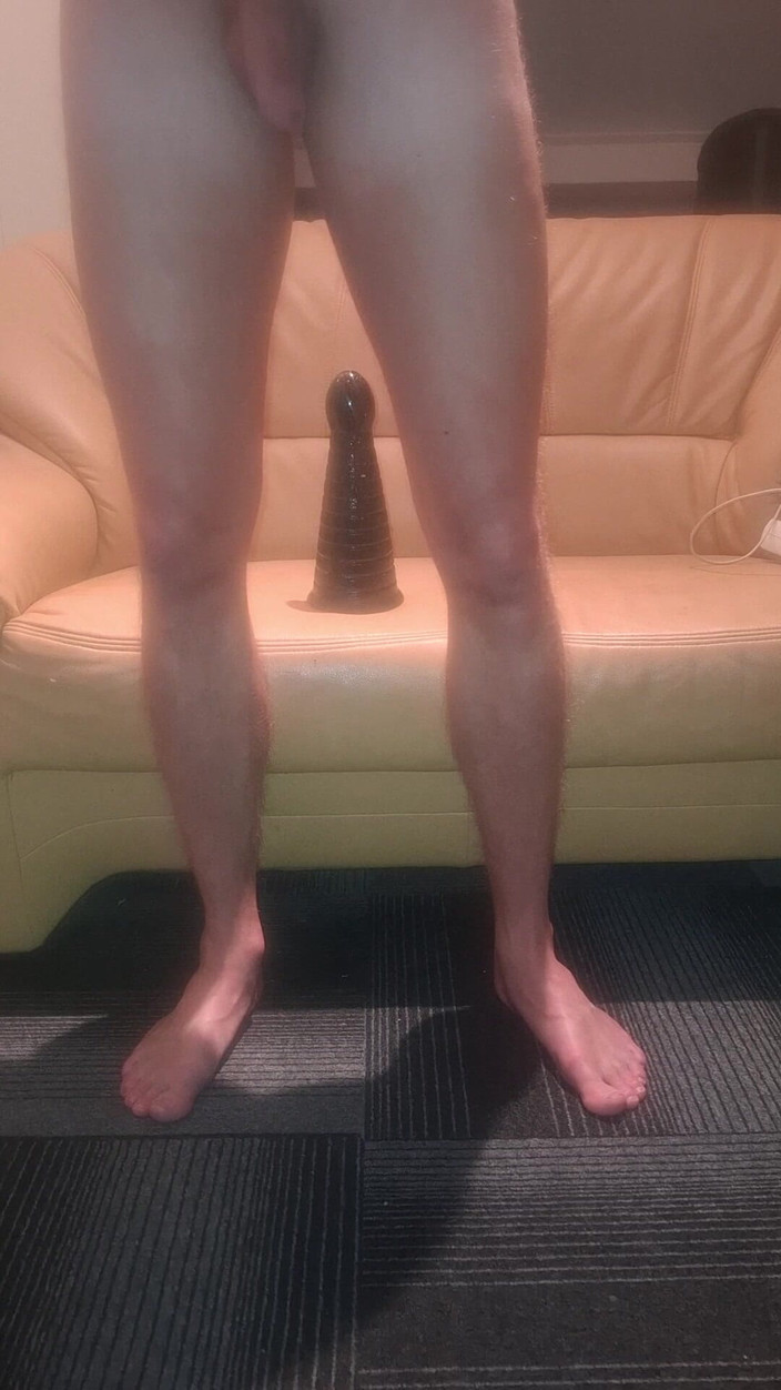 NoFace Twink X: 거대한 장난감을 타고 있는 핫한 게이 트윈크 노페이스 트윈크 X