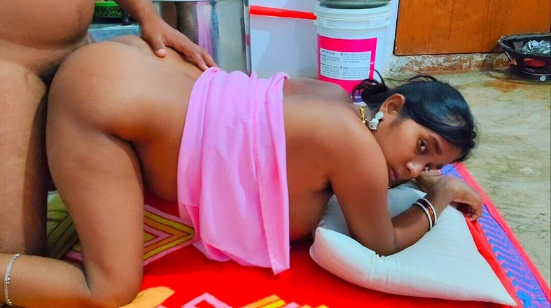 Premi pooja: 인도 섹스 - 마을 인력거 풀러의 아내와 의붓여동생의 남친의 남친 섹시한 영화