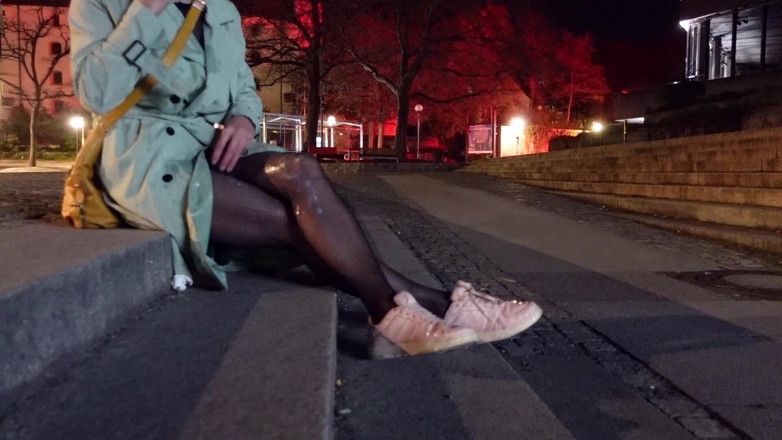 Loreley add: Crossdresser 在身体与 penisleeve- messy