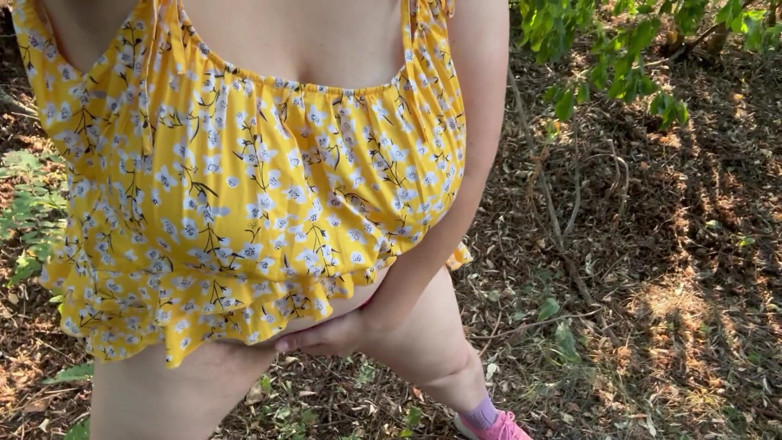 Milky Mari: Slutty MILF Showing Her Hairy Pussy Outdoor and Masturbate to...