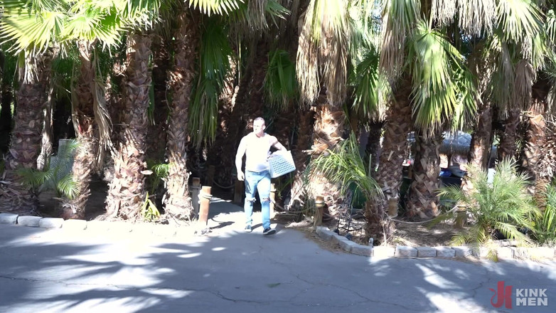 Taken rough: Fai attenzione a cosa hai letto: Johnny Ford scopa il...