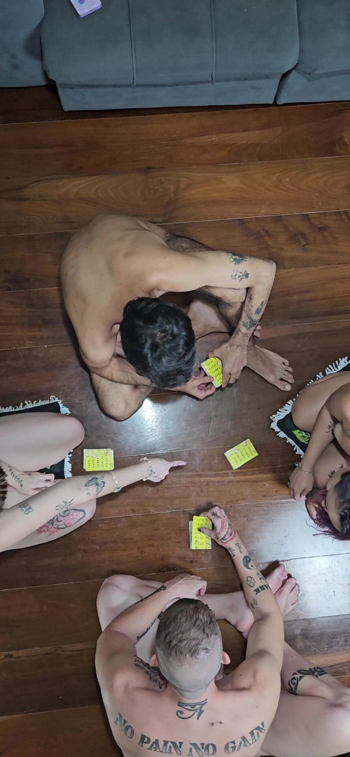 Carmona's films: 评论《情侣间的嫖客》