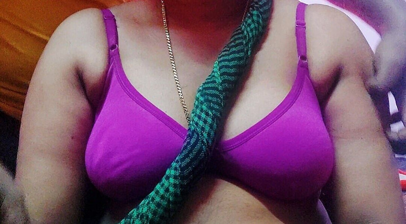 Desi Mohini: 인도 주부 모히니 바비 하드코어 섹스