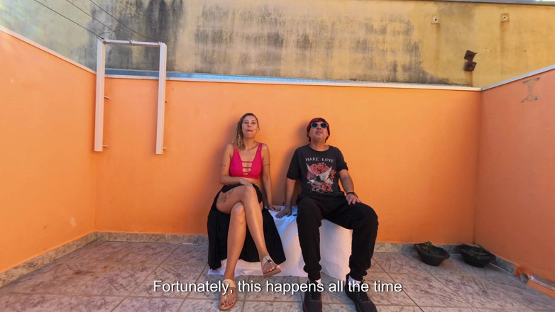 Gabi SweetCouplesStories: Зустріч між повією і сліпим чоловіком на площі.