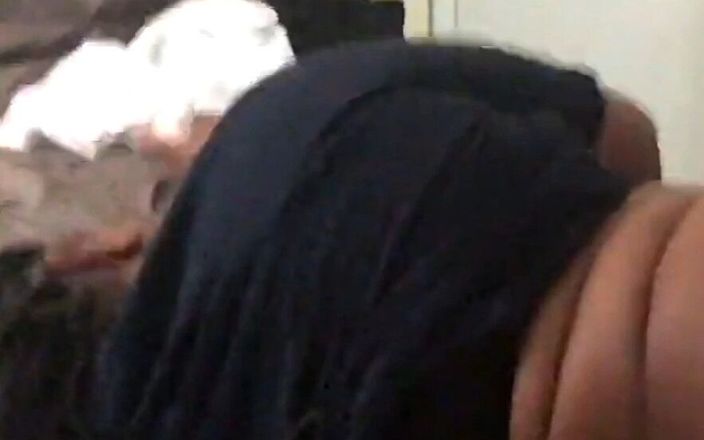 Fancydesire77: Fucking Granny While She Knocked Out From Them Meda Again