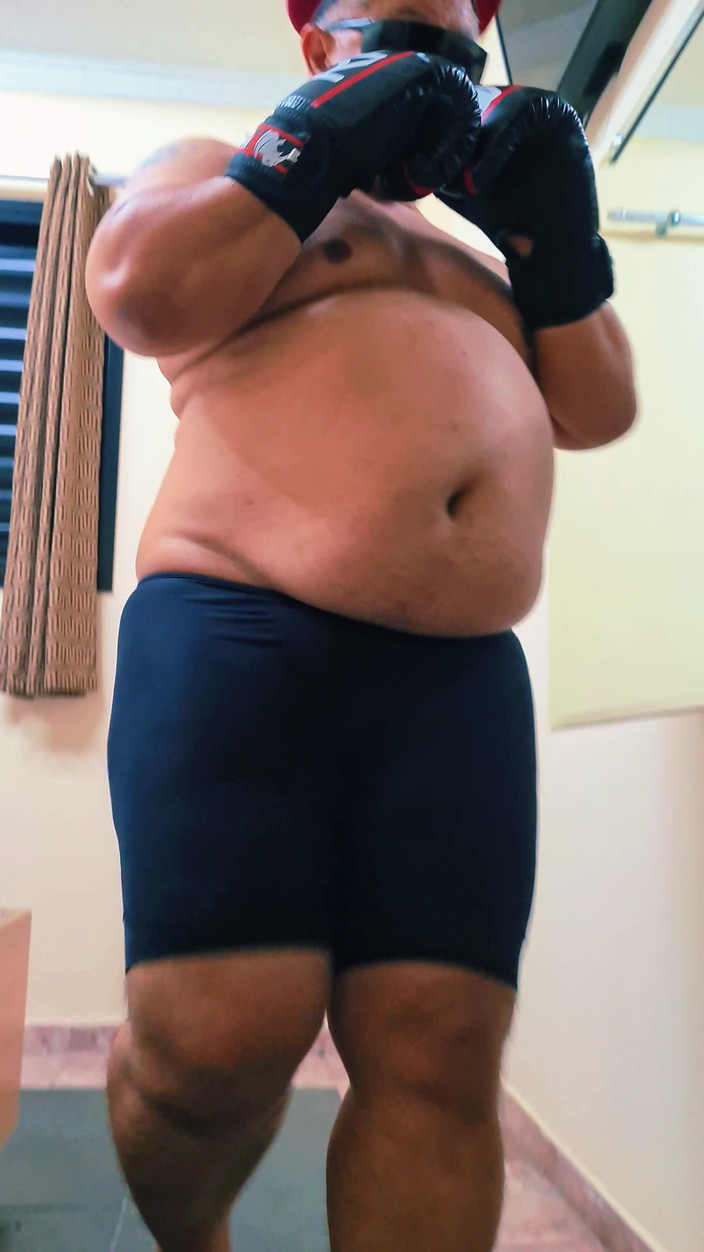 Punchbagplz: (pov) Kapitän Dominator Gegen Dich (rollenspiel-action)