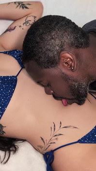 Kiara Star: Bikini Belly Worship