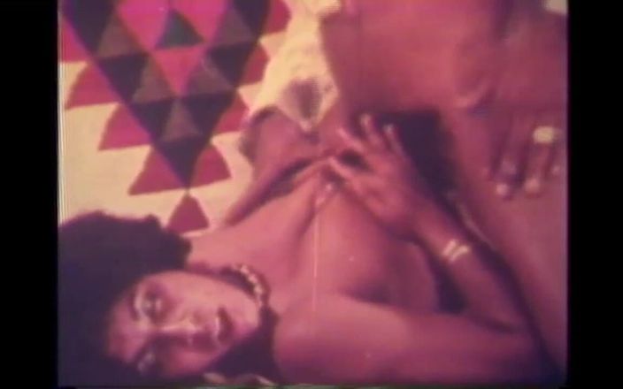 Vintage megastore: American Interracial Vintage Fuck for a Black Pussy and a...