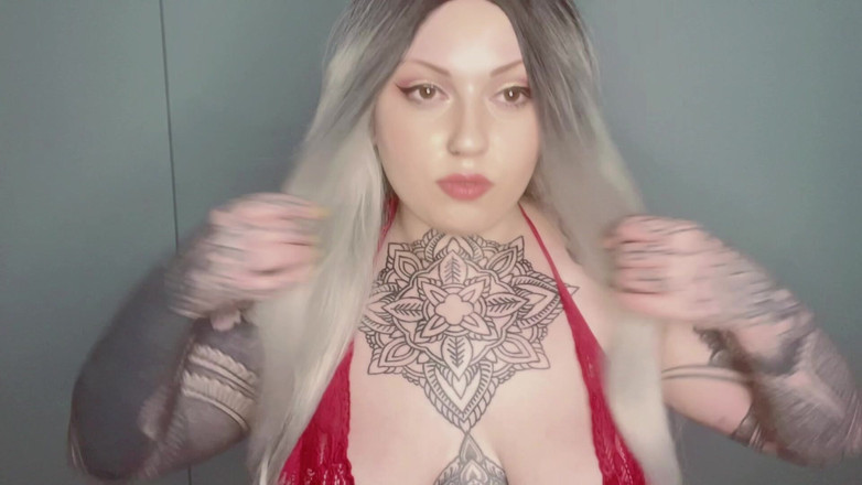 Miss Valentina: Locktober castità provocante