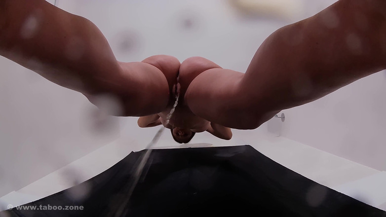 PeeFetish: Sikam na twoją twarz POV