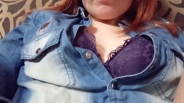 SweetAndFlow: Eve geldim ve biraz amcığımla oynamaya karar verdim