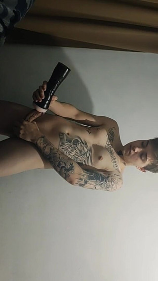 Daniel Tatuado E Safado: Mostrando mi talento en cam