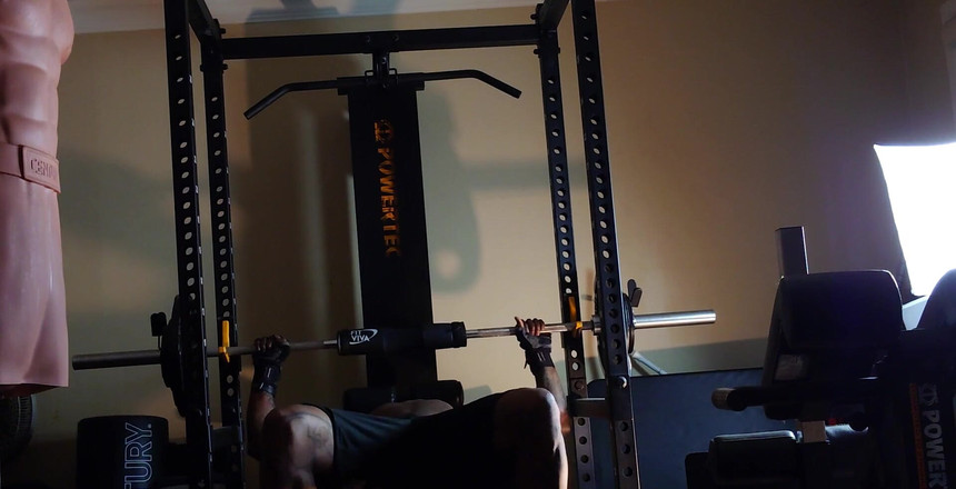 Hallelujah Johnson: Direnç eğitimi egzersizi bugün fiber önerileri: kadınlar için günde 2528 G (1950 yaşında)...