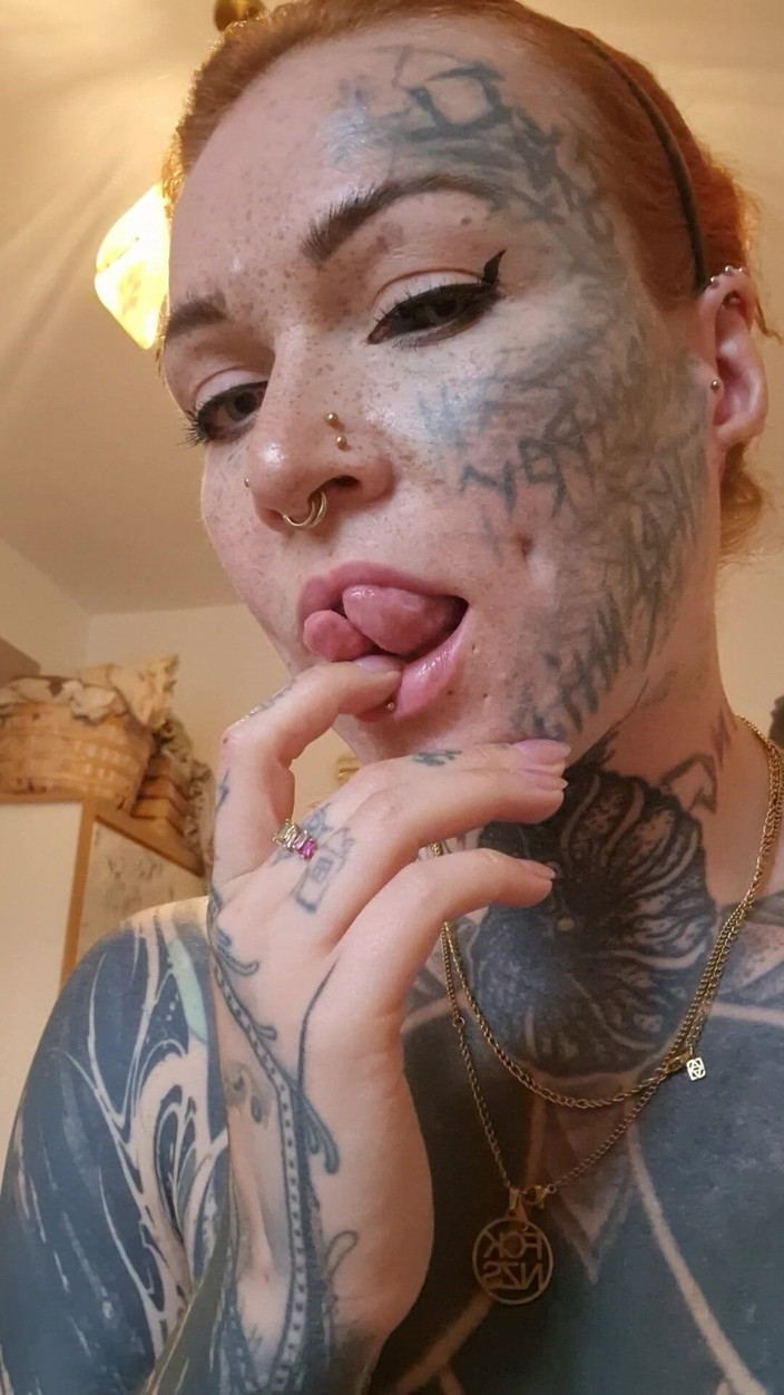 BaleaTheScarleg: 8 Minutes Close up Pulsing Pussy Orgasm