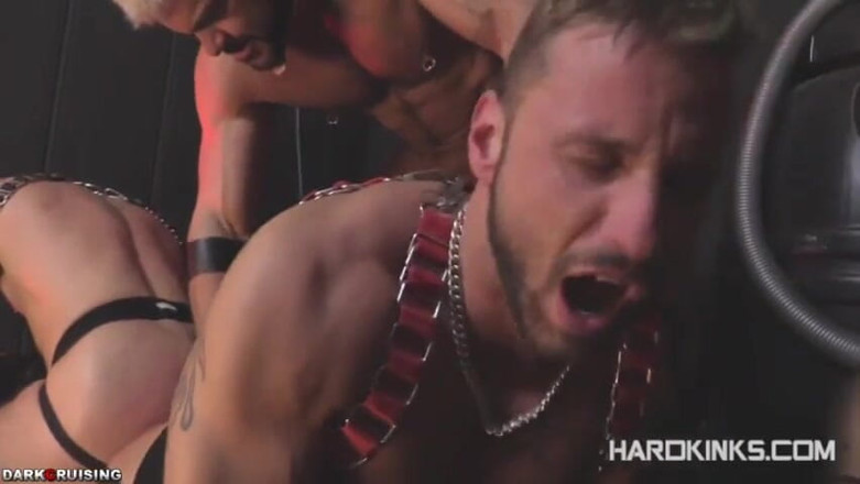 Hard Kinks: Hardkinks - Perfect man, perfect dick